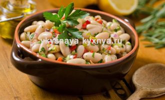 Фасоль белая маринованная